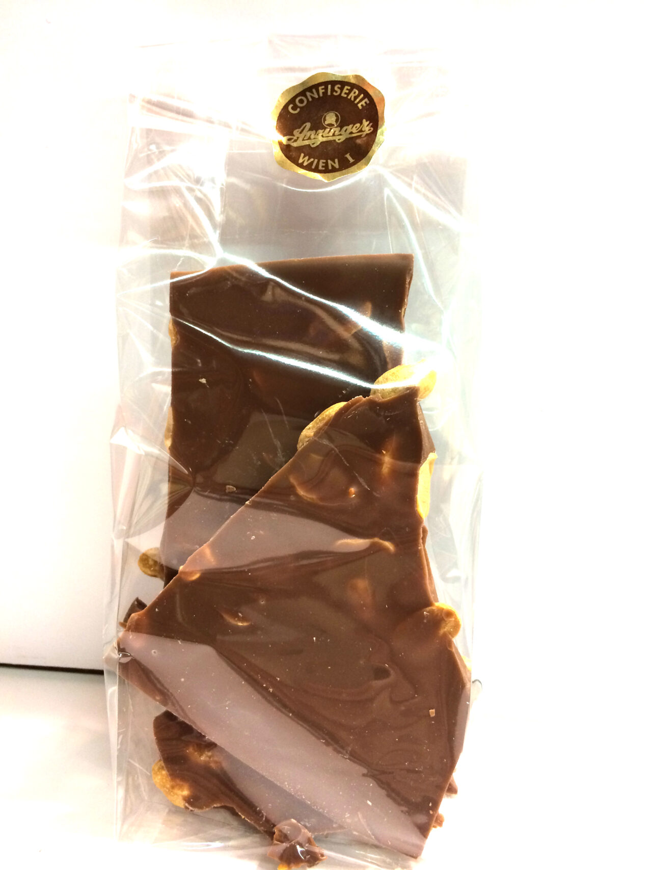 Milchschokolade mit Erdnüssen (Aschanti, 200 Gramm) - Schokolade Anzinger